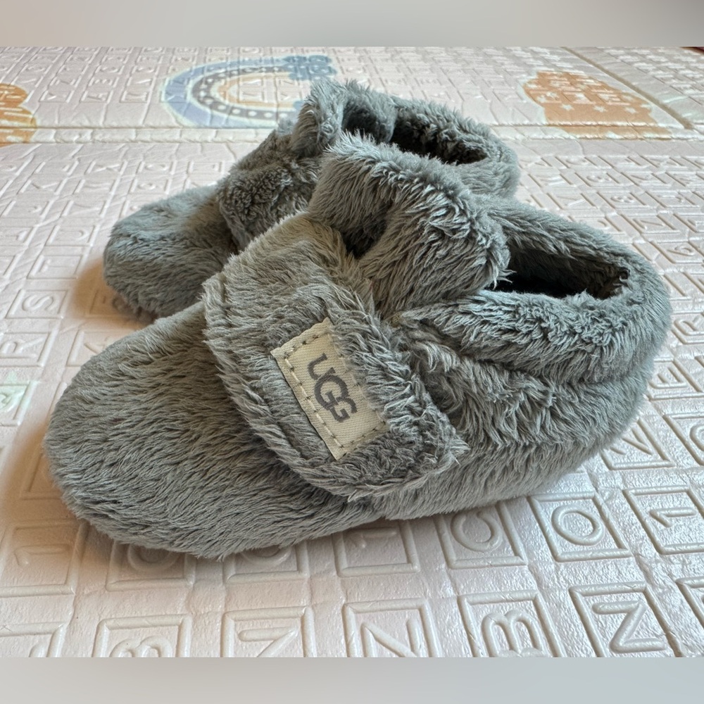 UGG Soft Gray Infant Booties